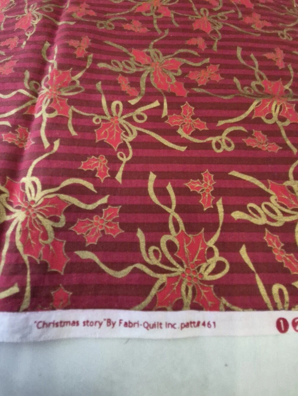 Christmas Story Fabri-Quilt Red Gold Poinsettia Fabric 48x42”